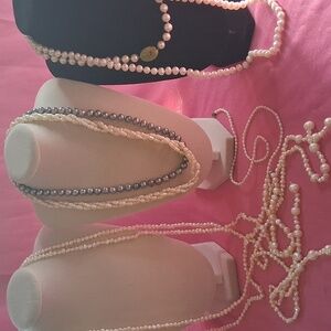 Lot of 6 Genuinne Pearl Necklaces